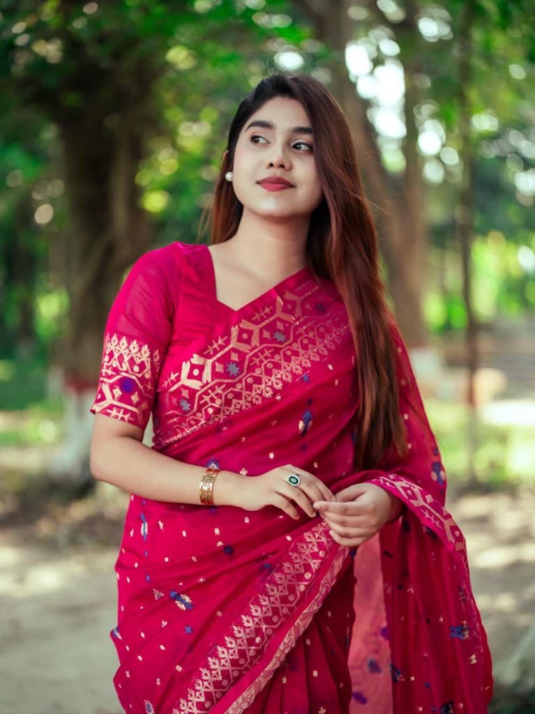 জামদানিতে সাজবে তুমি
